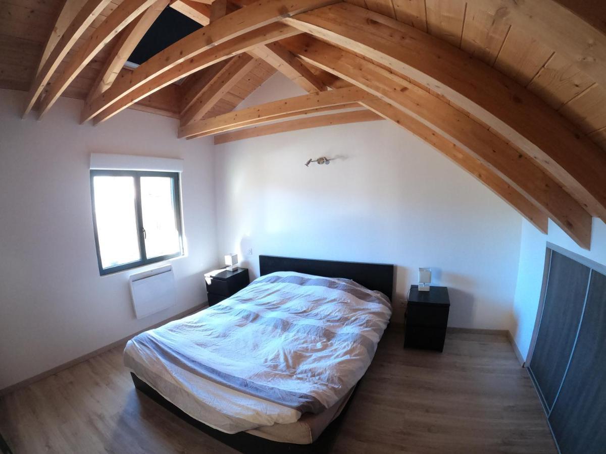 Maison Neuve Proche De Barcelonnette Жозие Екстериор снимка